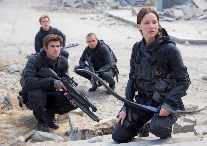 Trailer Watch Katniss Leads An Army In ‘hunger Games Mockingjay