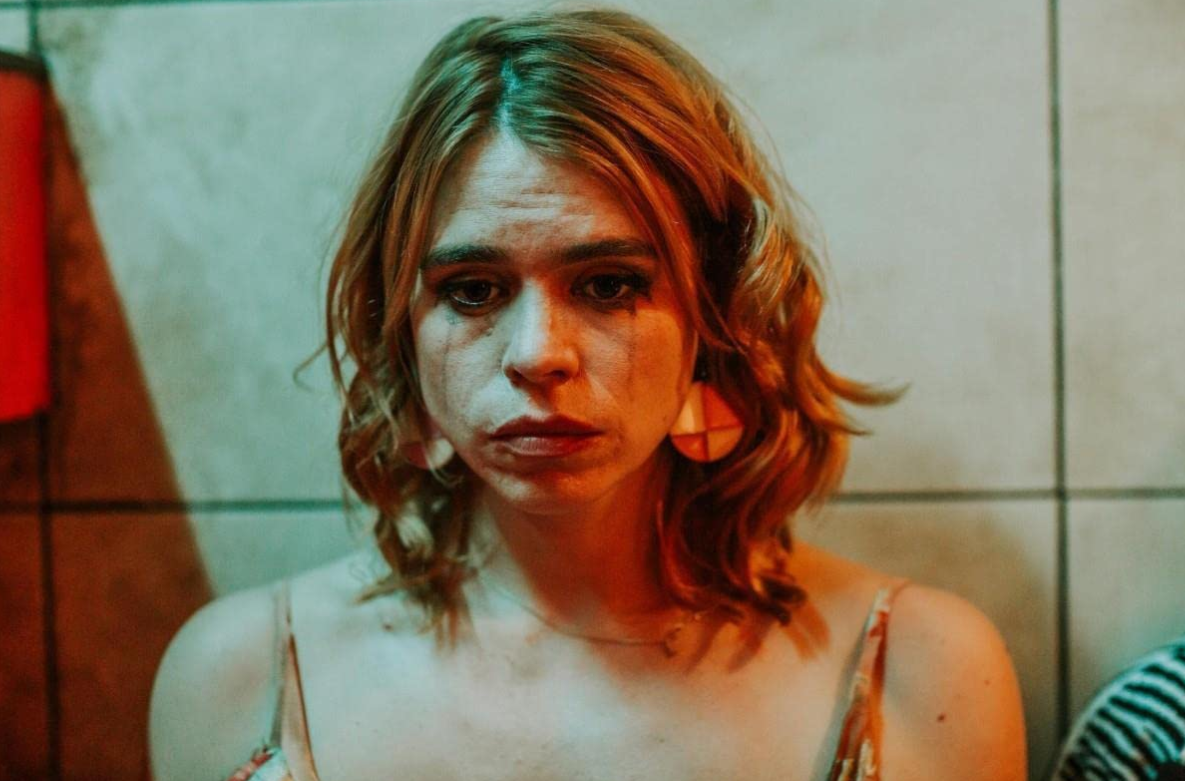 Watch Trailer Billie Piper Makes Her Directorial Debut With Rare Beasts Anti Rom Com Insider Voice