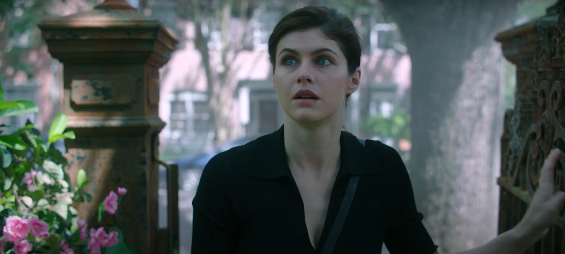 Bande-annonce : Alexandra Daddario dirige l’adaptation d’Anne Rice “Mayfair Witches”